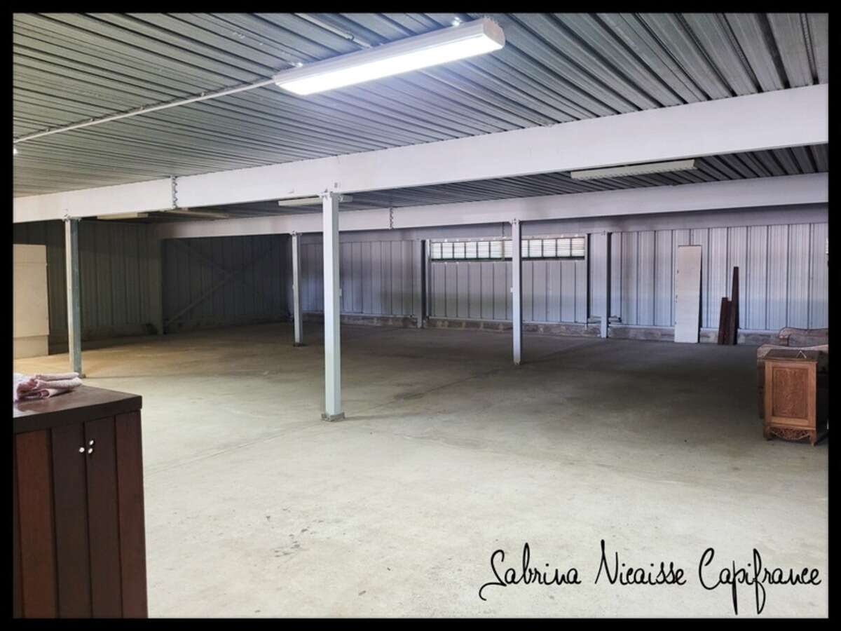 à louer Kourou Hangar