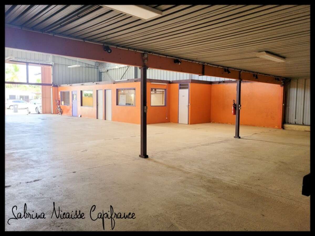 à louer Kourou Hangar